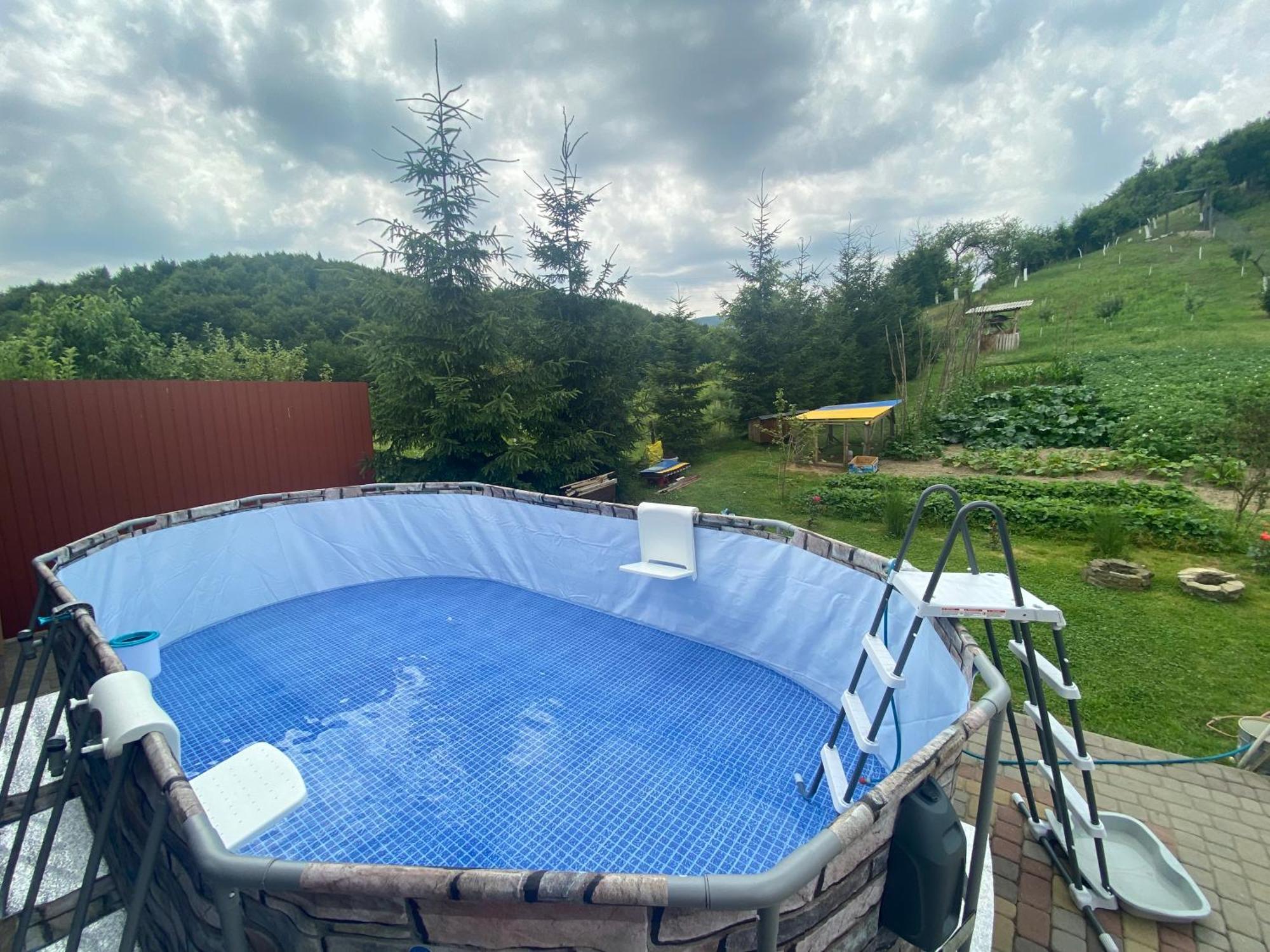 Садиба У Дохтора Відпочинок У Карпатах Golubinoye Exterior foto